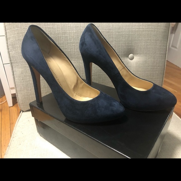 GIUSEPPE ZANOTTI Blue Suede Pumps💙 - Picture 2 of 7